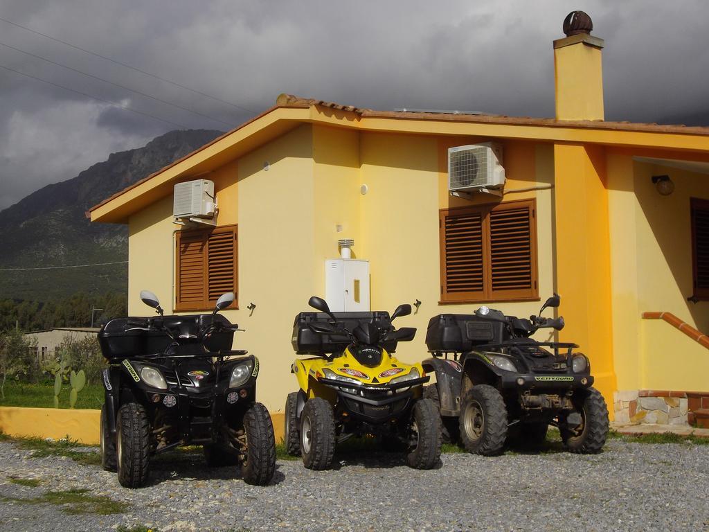 Casa S'Arriali Leilighet Iglesias Eksteriør bilde