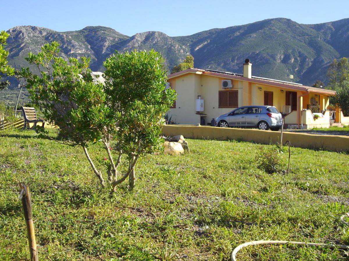 Casa S'Arriali Leilighet Iglesias Eksteriør bilde